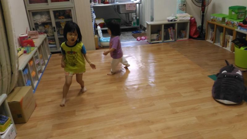 邱保母