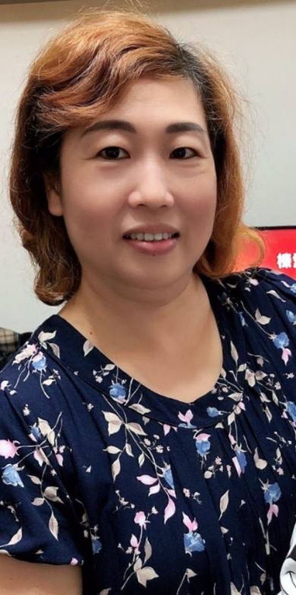 保母黃保姆