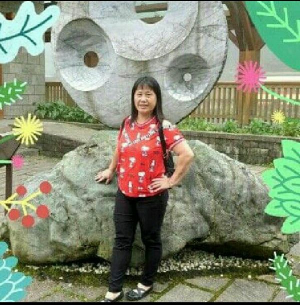 黃小姐