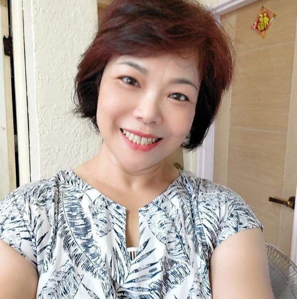 簡保母