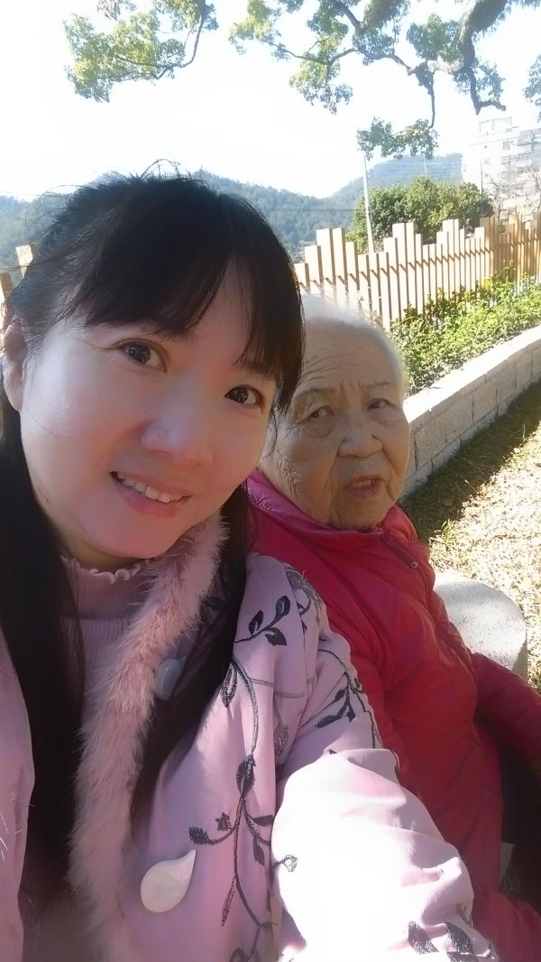 詹保母